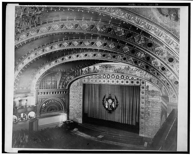  The Auditórium – Chicago - Sullivan & Adler – 1886 – 1890  Fuente: http://www.american-architecture.info/USA/CHICAGO/CHIC-LS/CHIC-LS-036.htm  Fotografías pertenecientes a la Ciudad de Chicago http://www.egov.cityofchicago.org/