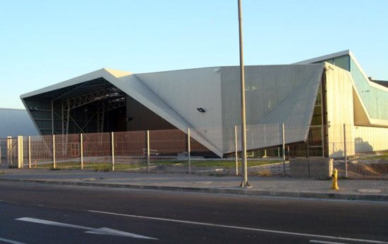 Bodegas Huanuco, Santiago de Chile - E. Fam-D. Pinochet-L. Suárez– arquitectos Bodegas Huanuco, Santiago de Chile - E. Fam-D. Pinochet-L. Suárez– arquitectos