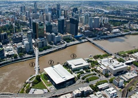 Imagen 1: Vista aérea del rio Brisbane en el extremo norponiente de South Bank, enfrentando el centro financiero de la ciudad: 1) Kurilpa bridge, 2) Gallery of Modern Art, 3) State Library, 4) Queensland Museum. Créditos: Millarphoto